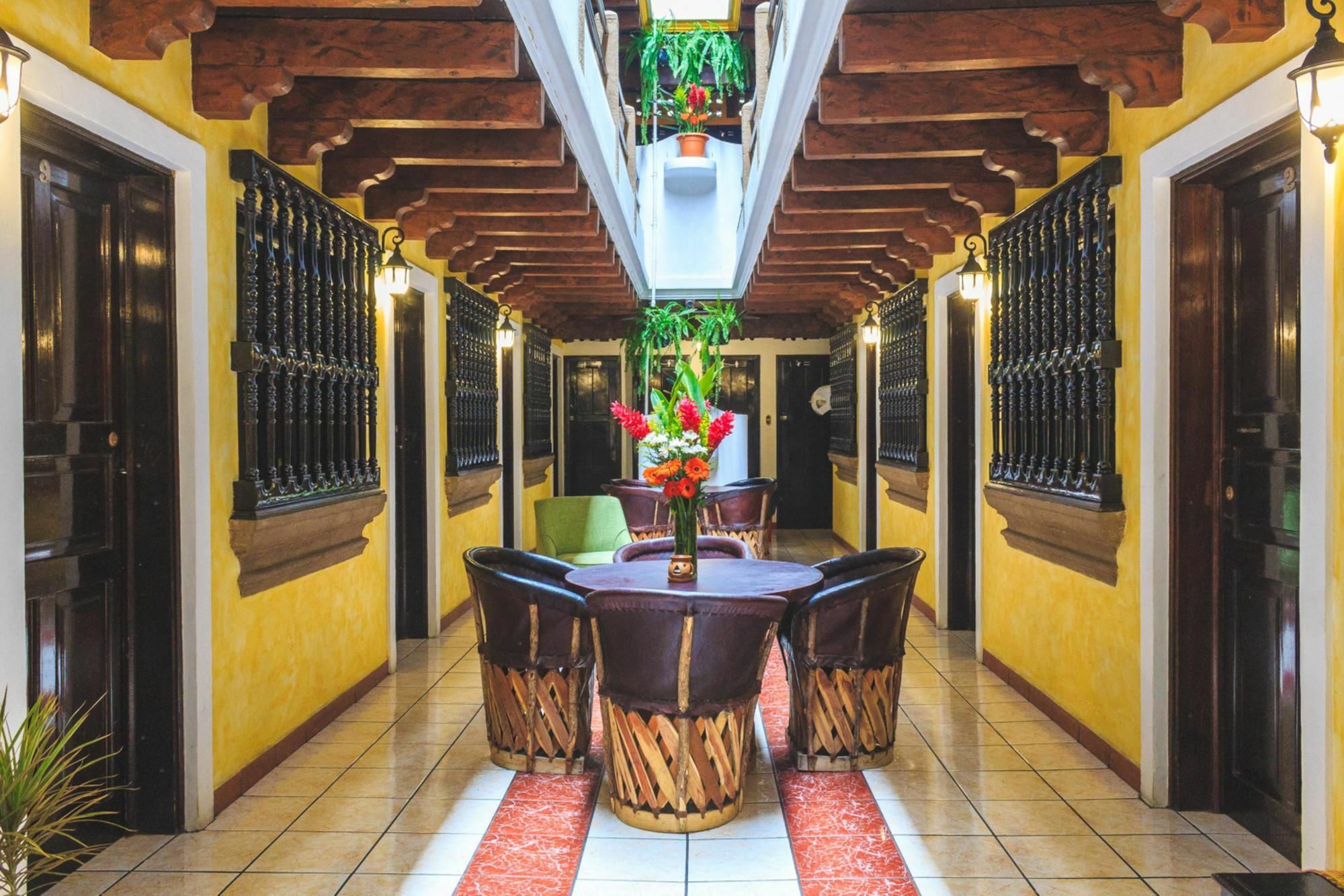 Hotel Casa Santa Lucia Antigua Exteriör bild