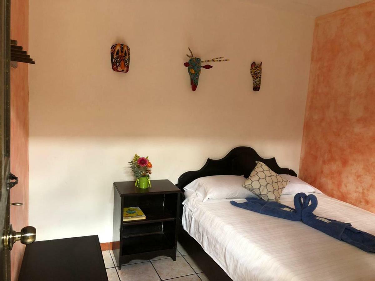 Hotel Casa Santa Lucia Antigua Exteriör bild