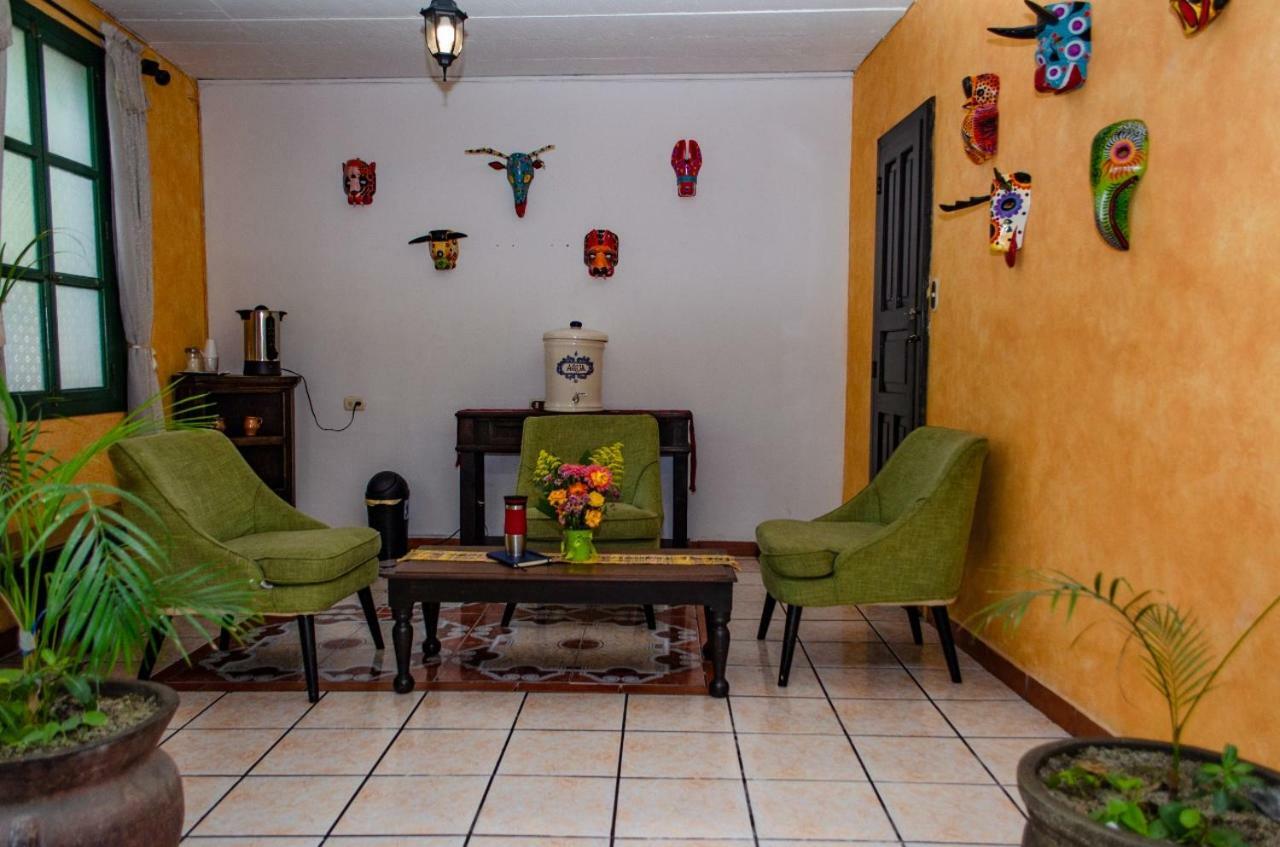Hotel Casa Santa Lucia Antigua Exteriör bild