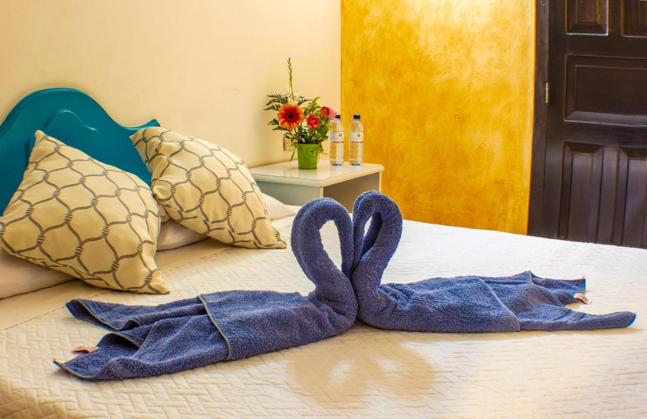 Hotel Casa Santa Lucia Antigua Exteriör bild